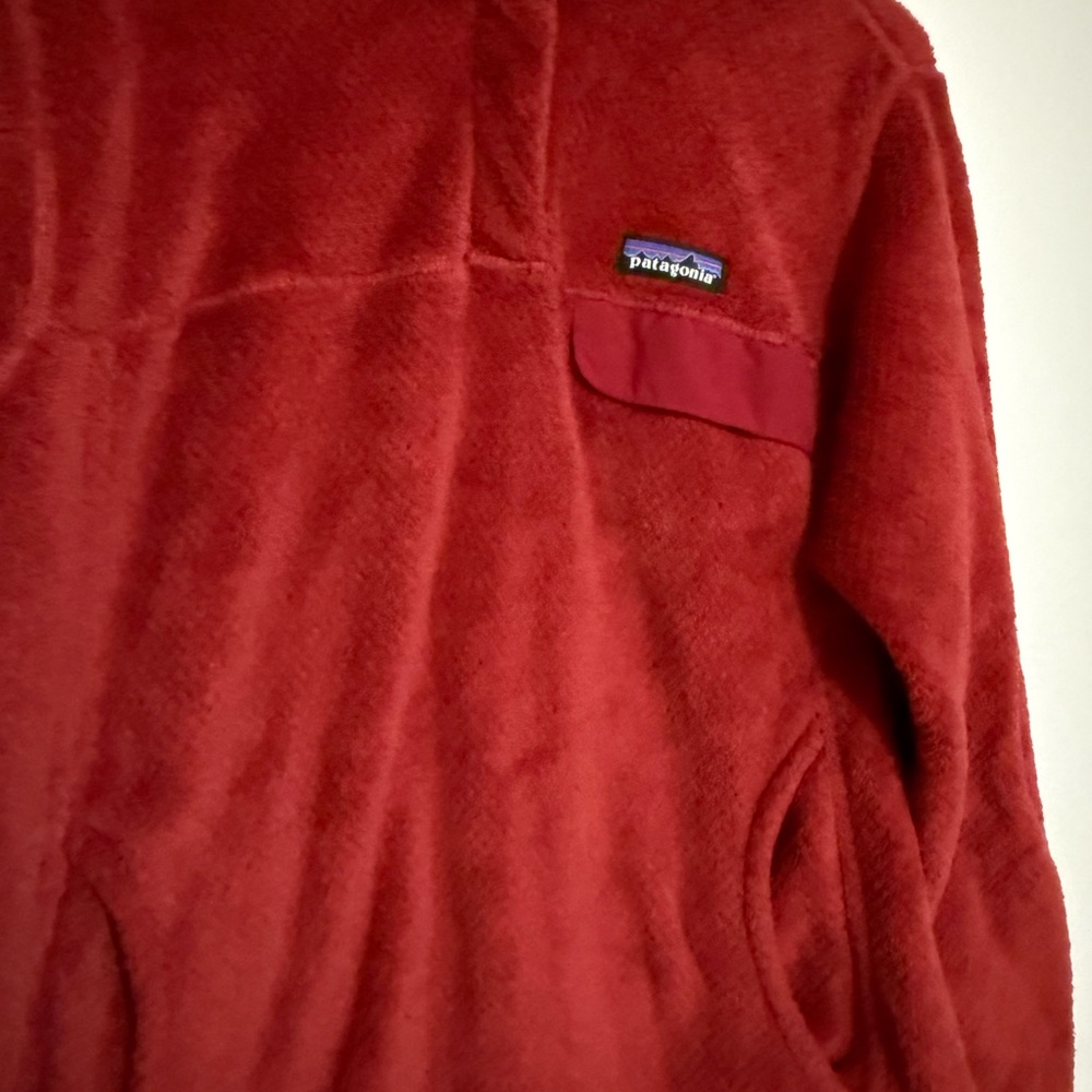 Patagonia Vibrant Red Teddy Jacket - Picture 3 of 6